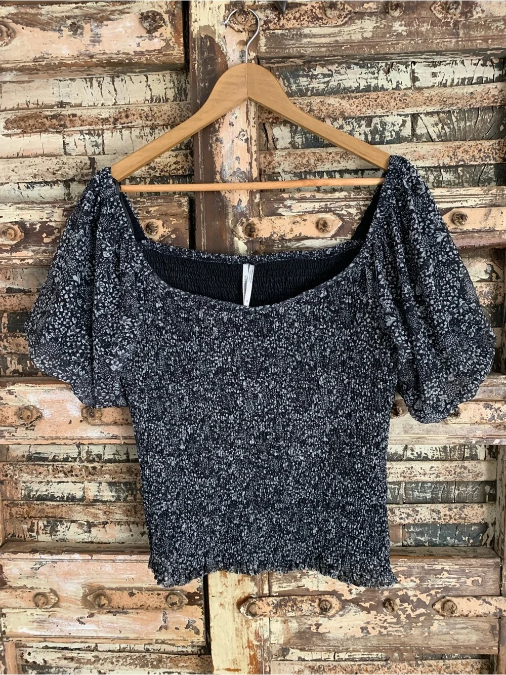 Anthropologie Aurelia Black & White Ditsy Floral Smocked Puff Sleeve Top EUC, XL